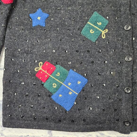 Vintage Talbots Embellished Wool Sweater Christmas made in Hong Kong sz Medium - Picture 7 of 11